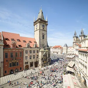 Old Town Square 27 Appartamento